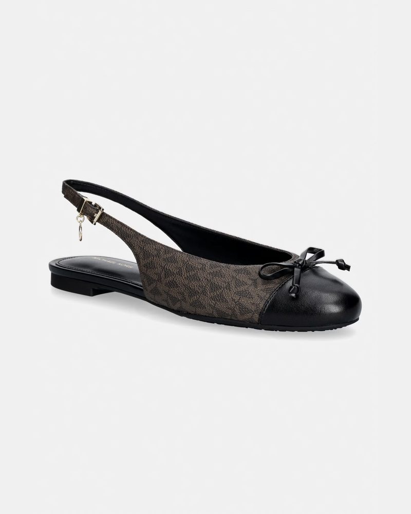 Monogram desenli, siyah burunlu slingback babet